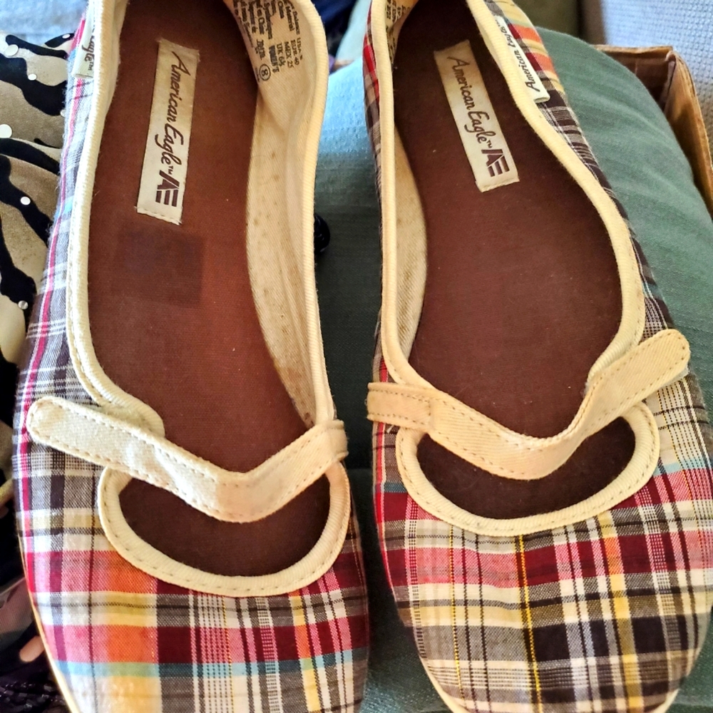 American Eagle shoes